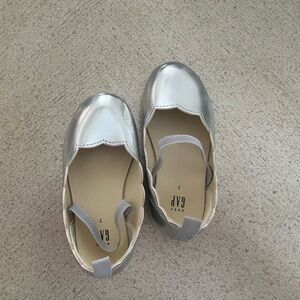 Gap toddler shoes
